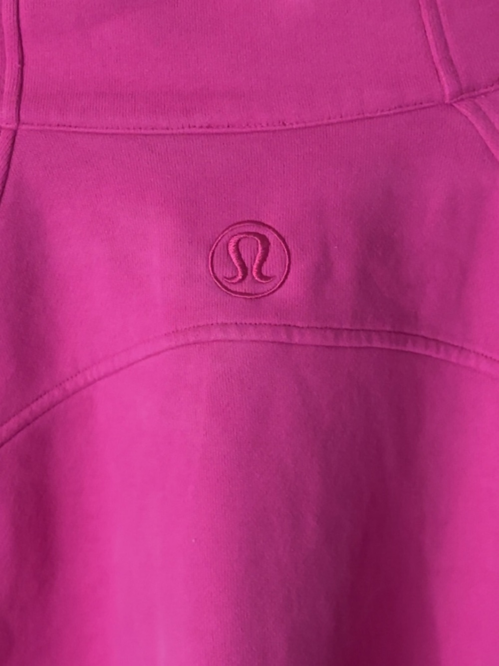 Lululemon Scuba in hot pink - Picture 5 of 5